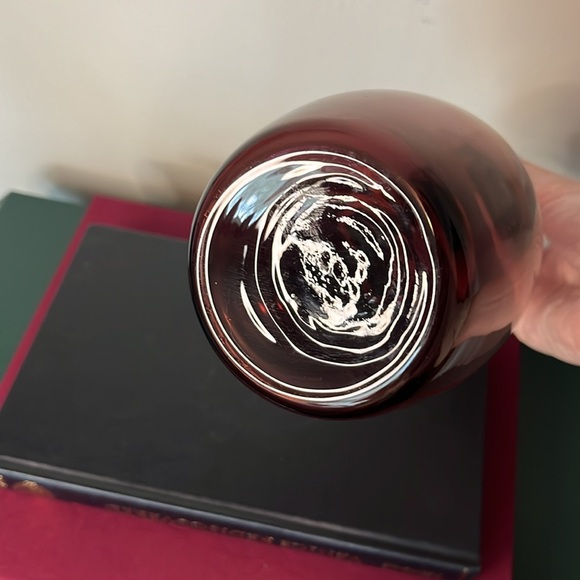 MCM VTG Amethyst Purple Glass Decanter w/ Stopper by International Silver Co. - Picture 3 of 7